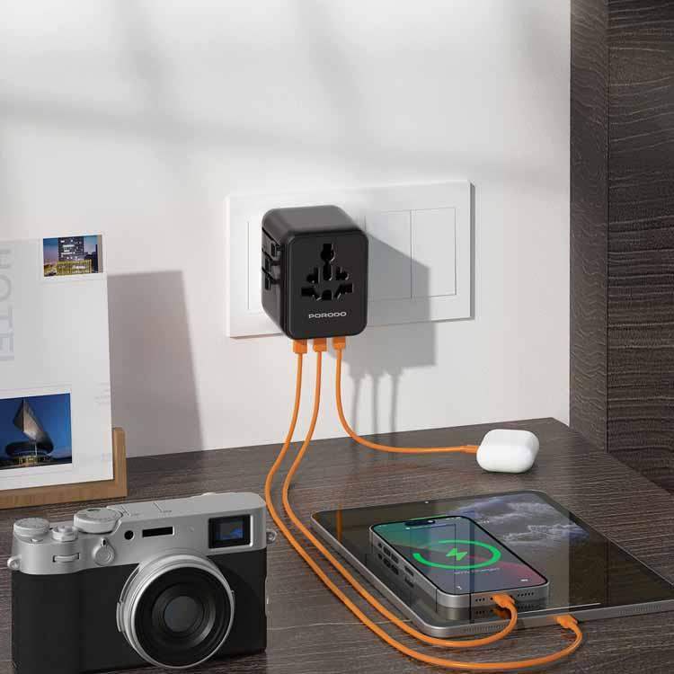 Porodo PD20W+2QC 3.0 Universal Travel Adapter - Byte Store