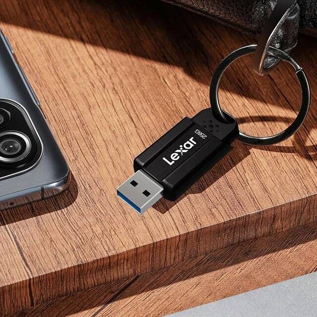Lexar S80 32GB USB 3.2 Gen1 Flash Drive - Byte Store