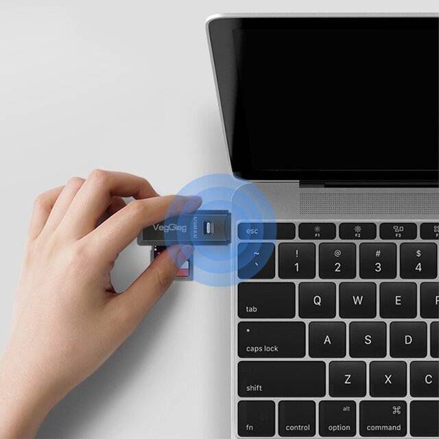VegGieg V-C304 USB 3.0 SD/TF Card Reader - Byte Store